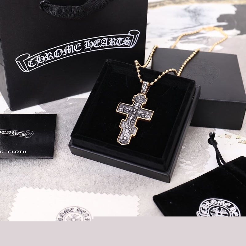 Ch**me He**ts necklaces